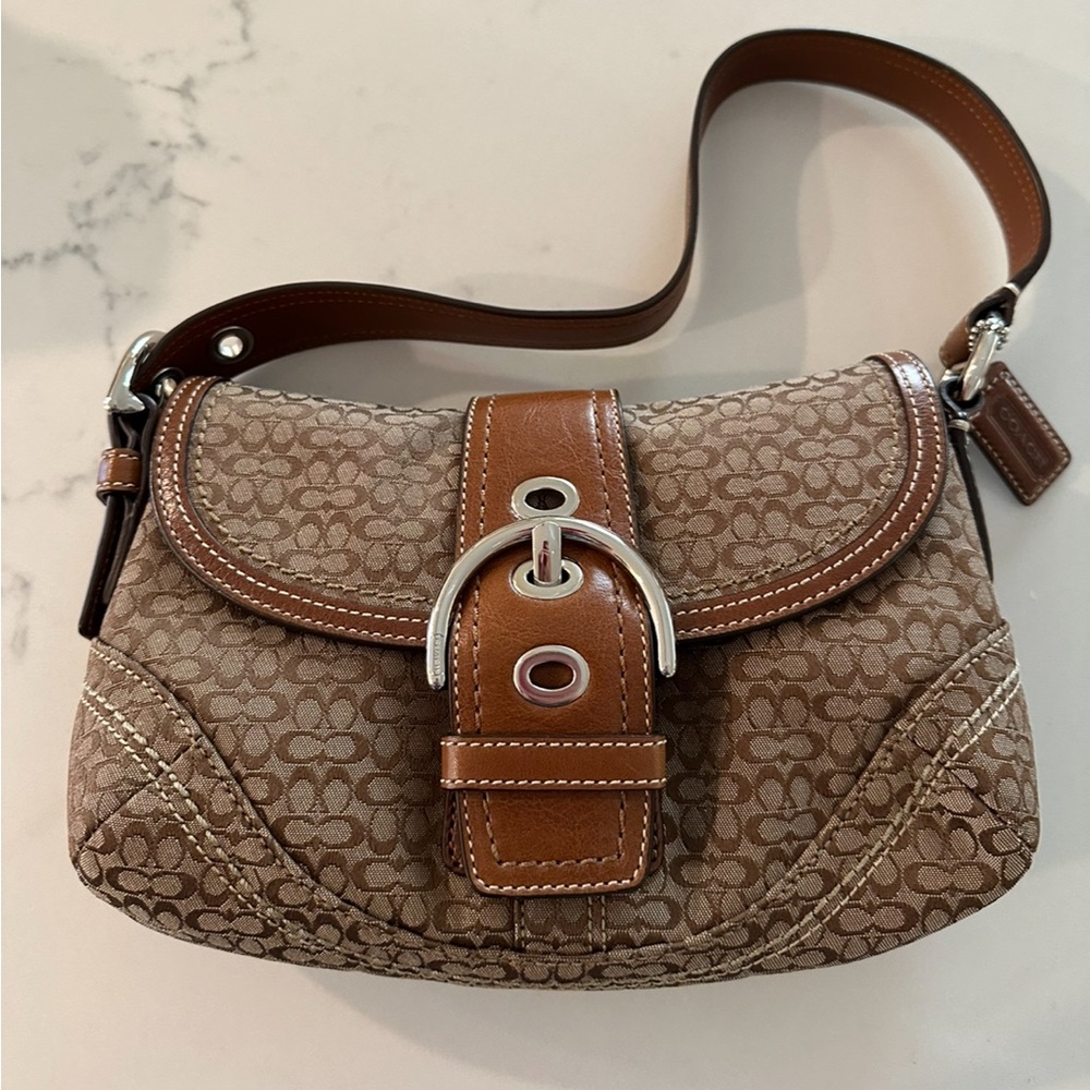 Coach bag used but good condition